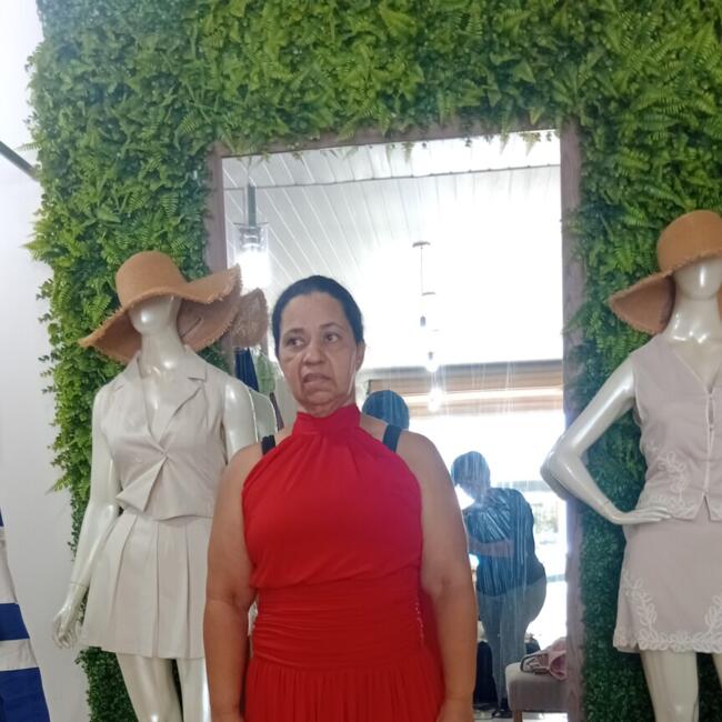 Babysitter in Lauro de Freitas: Yara