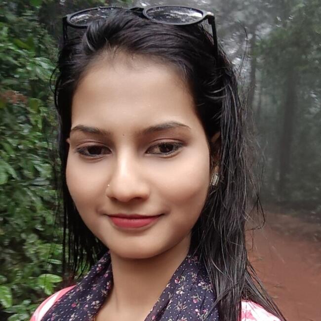 Babysitter in Mumbai: Neha