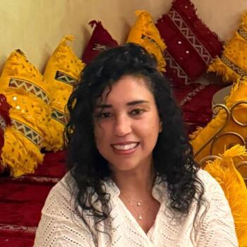 Babysitter in Poitiers: Sanaa