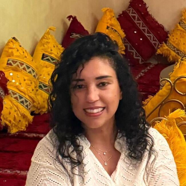 Babysitter in Poitiers: Sanaa