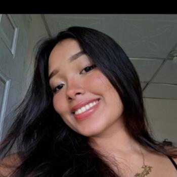 Babysitter in San José: Shantall Anneth