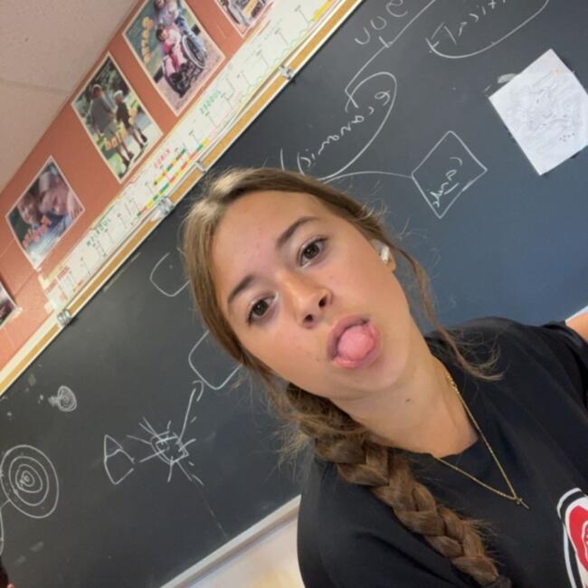 Baby-sitter in Kingston: Melina