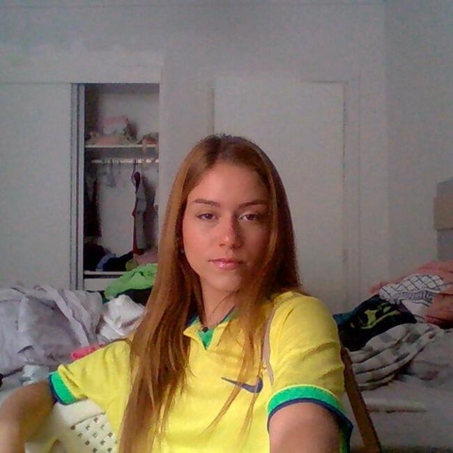 Babysitter in Campinas: Bianca
