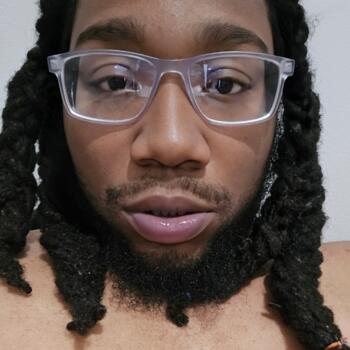 Babysitting job in Bridgeport: babysitting job Dub