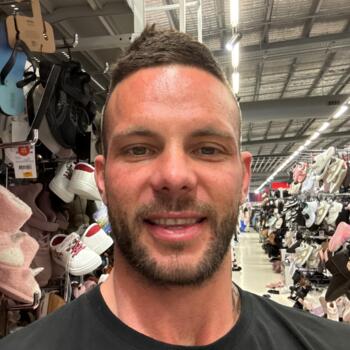 Babysitting job in Gold Coast: Luke