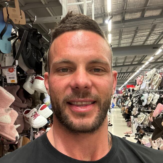Babysitting job in Gold Coast: Luke