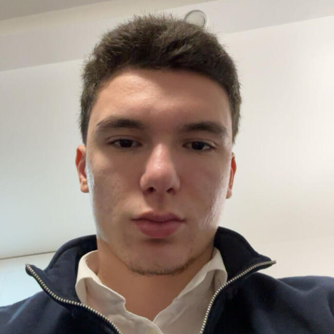 Babysitter in Espoo: Luan