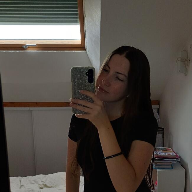 Babysitter in Noyal-sur-Vilaine: Eloïse
