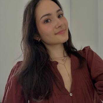 Baby-sitter La Lande-de-Fronsac: Leyli