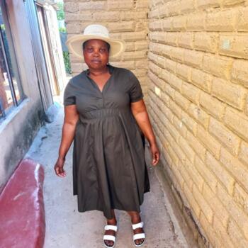 Babysitter Centurion: Esther