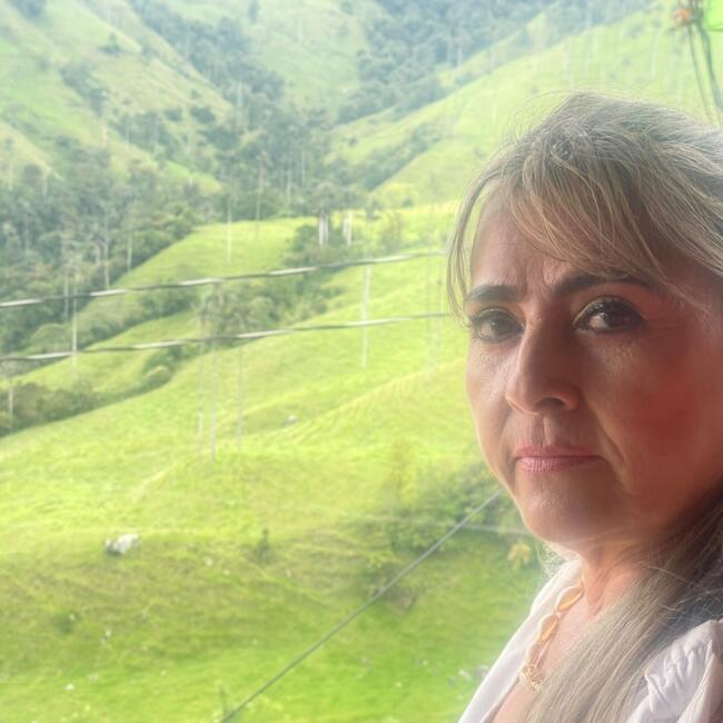 Babysitter in Oakland Park (Florida): Luz