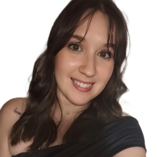 Babysitter in Camas: Nuria