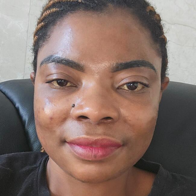 جليسة أطفال في الدوحة: Brenda