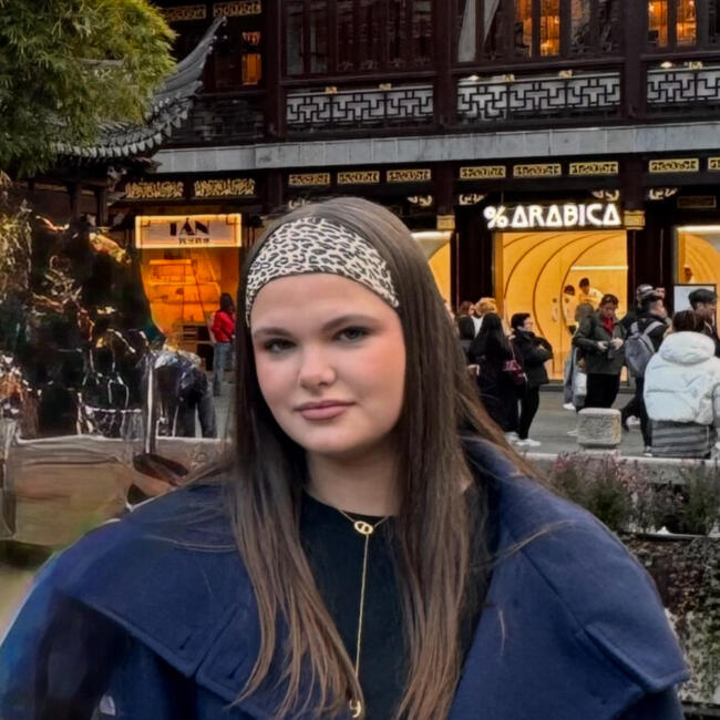 Babysitter in Nancy: Eva