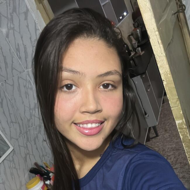 Babá em Itagi: Sophia