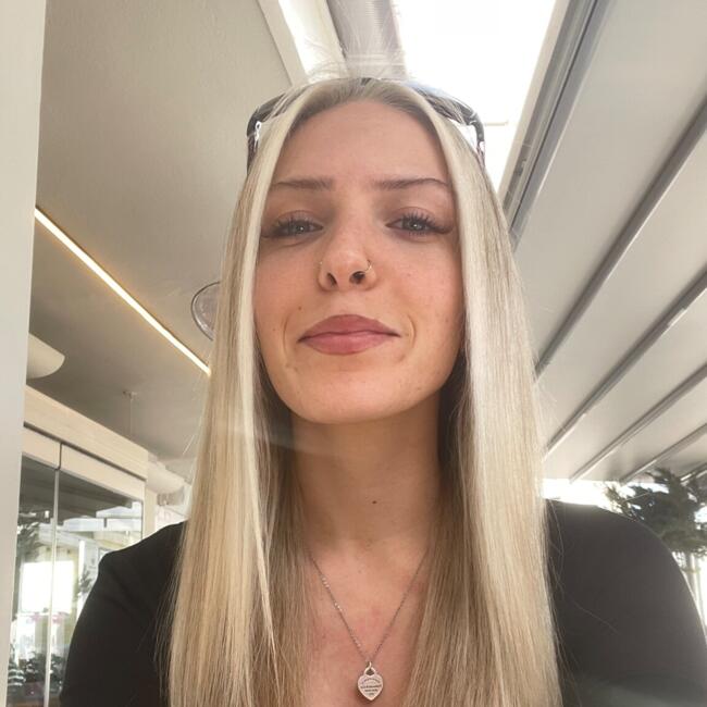 Babysitter στην περιοχή Κομοτηνή: Adriana