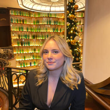 Babysitter in Arbouans: Manon