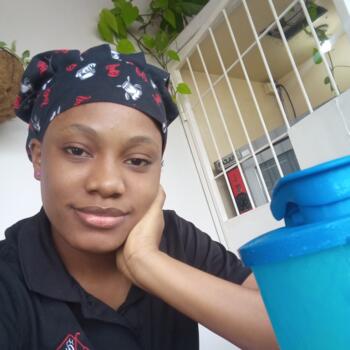 Babysitter in Santo Domingo Este: Kenie