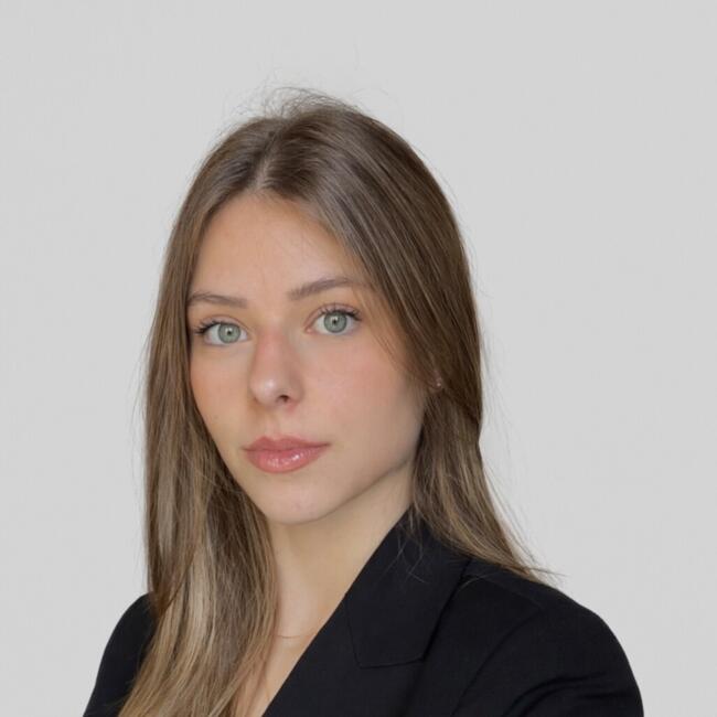 Babysitter in Champigny-sur-Marne: Camille