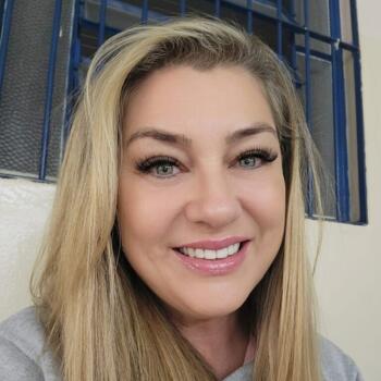 Babysitter São José dos Campos: Ana Jaqueline de