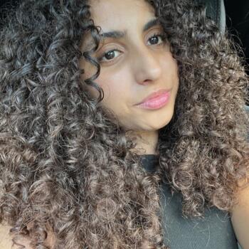 Babysitter in Issy-les-Moulineaux: Salma