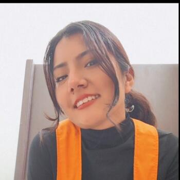 Babysitter Villa: Raquel