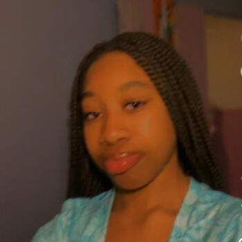 Baby-sitter in Montreuil: Aminata
