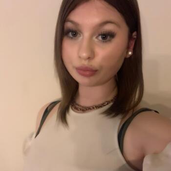 Babysitter in Roubaix: Emelyne