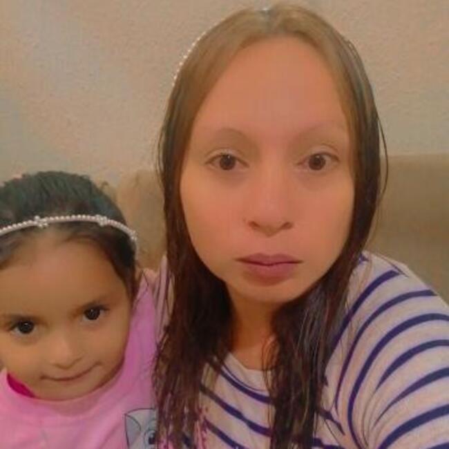 Babysitter in Quito: Cynthia 