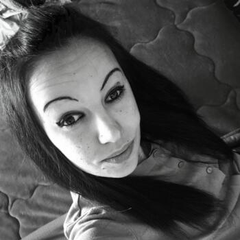 Babysitter a Asti: Valentina