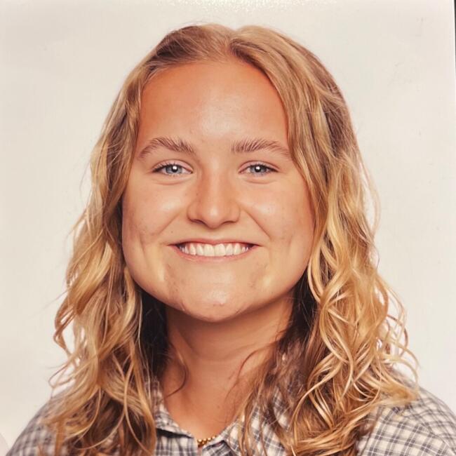 Babysitter in Wanaka: Victoria