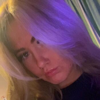 Babysitter York: Isobel