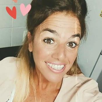 Babysitter in Las Toscas: Flor