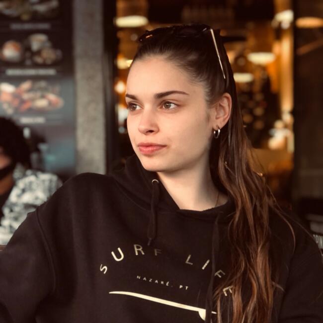 Babysitter in Oliveira de Azeméis: Sara