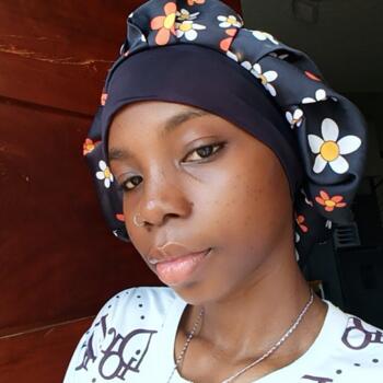 Babysitter in Abidjan: Diomande