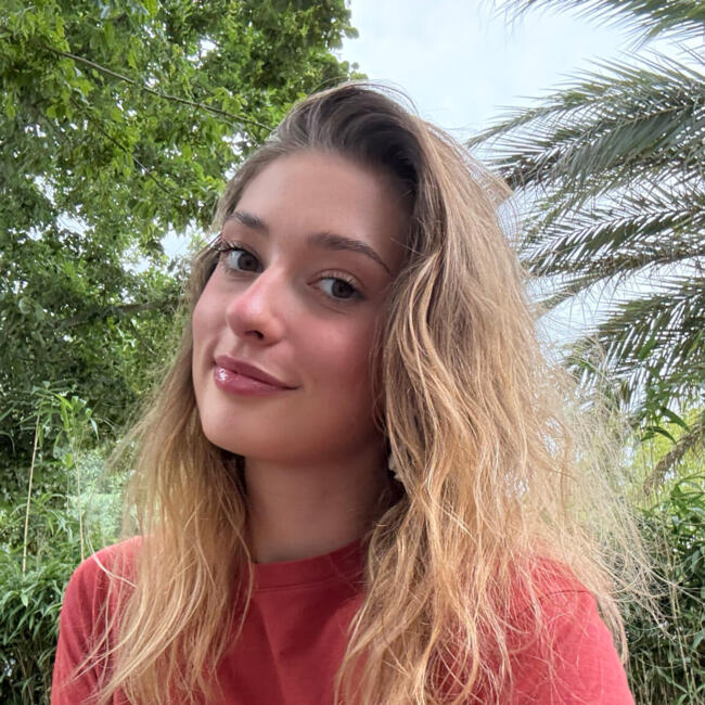 Babysitter in Lille: Candice