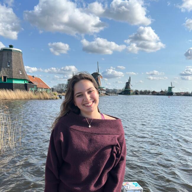 Babysitter em Almada: Matilde