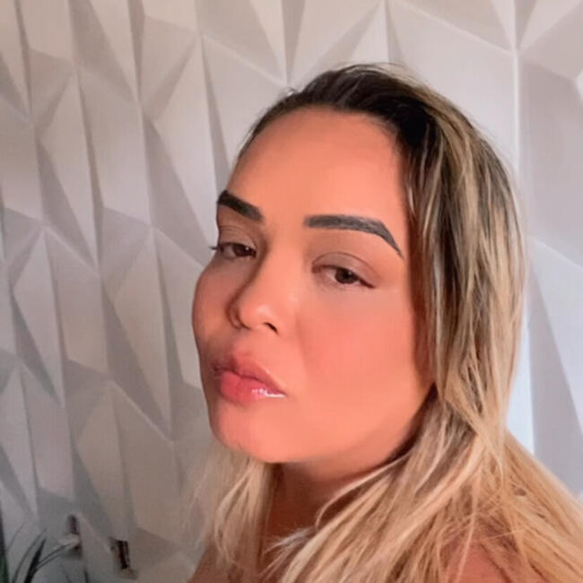 Babysitter in Recife: Baba folguista disponível sext