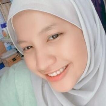 Pengasuh di Kuala Lumpur: Syaz