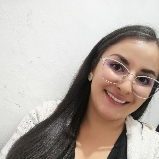 Babysitter in El Tejar: Mariela