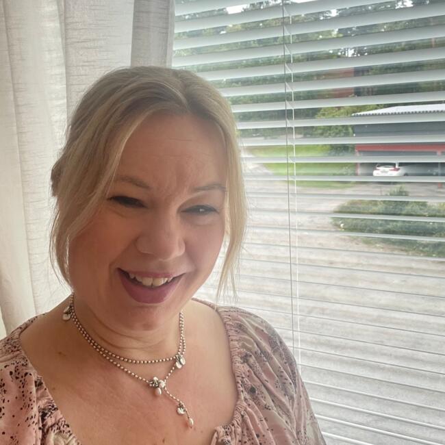 Babysitter in Turku: Mari