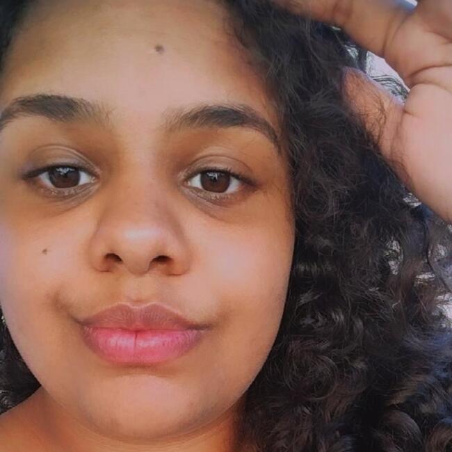 Babysitter in Campinas: Lara