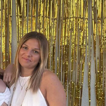 Babysitter in Destord: Abigaël
