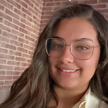 Babysitter em Costa de Caparica: Nicole