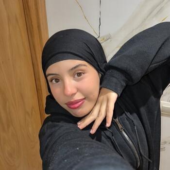 Baby-sitter in Montréal: Hafsa