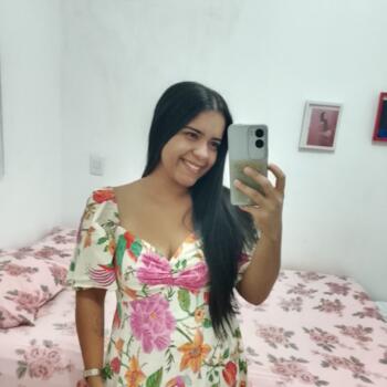 Babysitter in Cuiabá: Graziela
