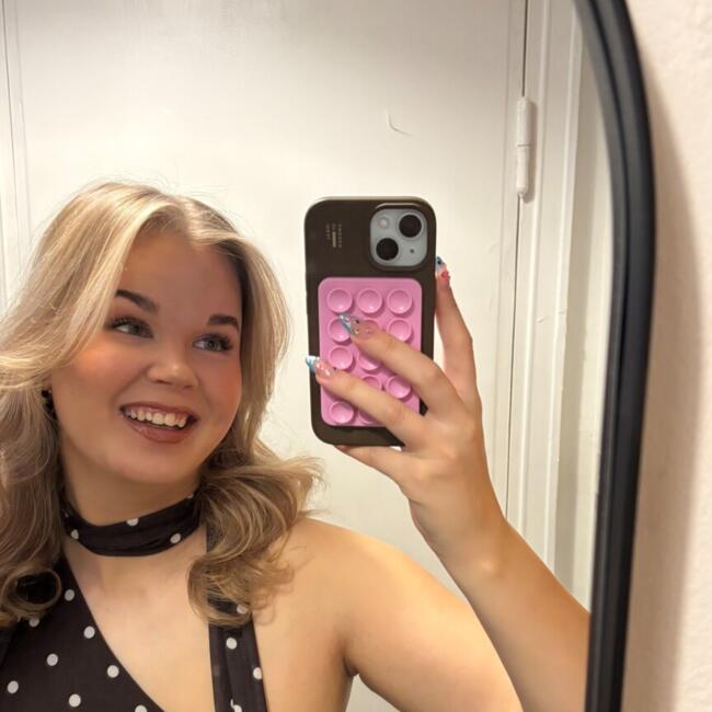 Babysitter in Helsinki: Ada