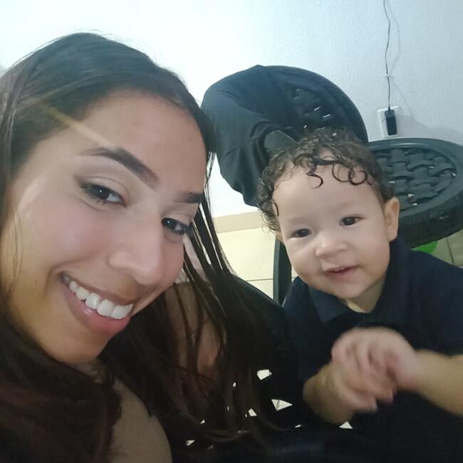 Babysitter in Brasília: Riany