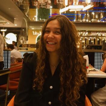 Babysitter in Seixal: Sara ferreira