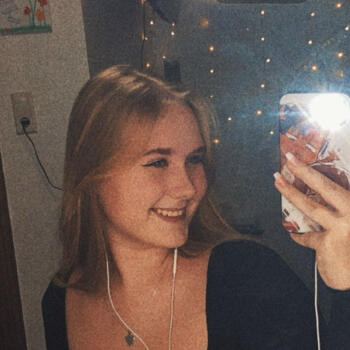 Babysitter in Reichenbach am Regen: Vanessa